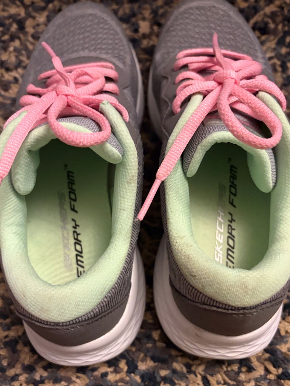 Womens sketchers size 6 - Picture 7 of 7